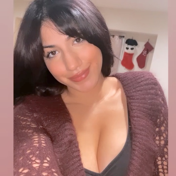 Meet your Posher, Lexi - Picture 1 of 1